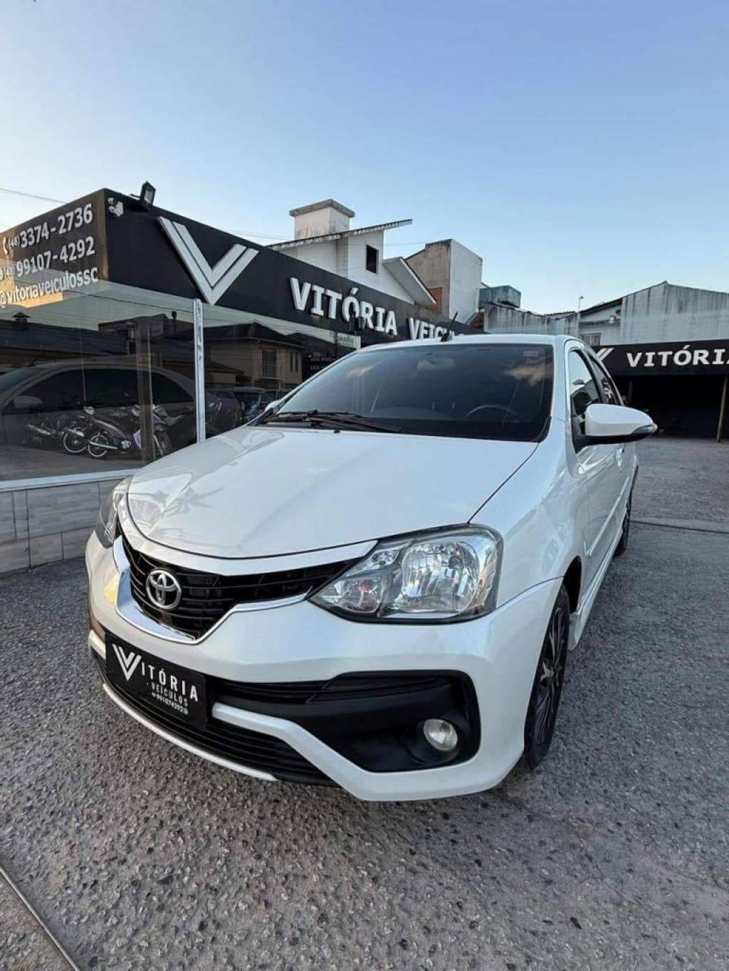 Toyota Etios PLATINUM Sed. 1.5 Flex 16V 4p Aut.