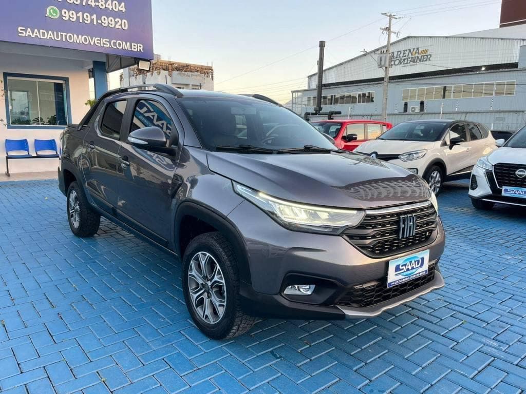 Fiat Strada Volcano 1.3 Flex 8V CD