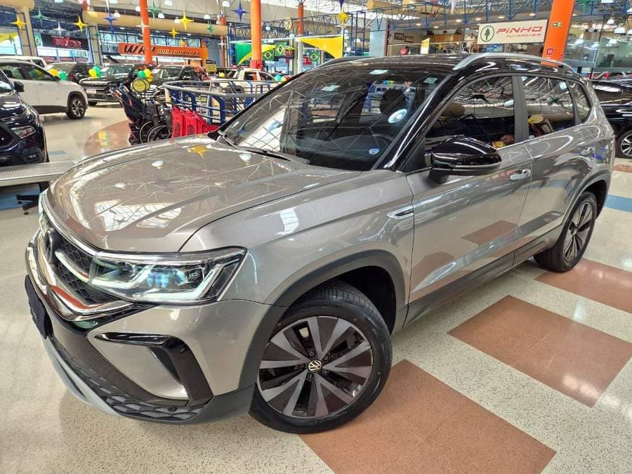 Volkswagen Taos 250 TSI HIGHLINE FLEX /