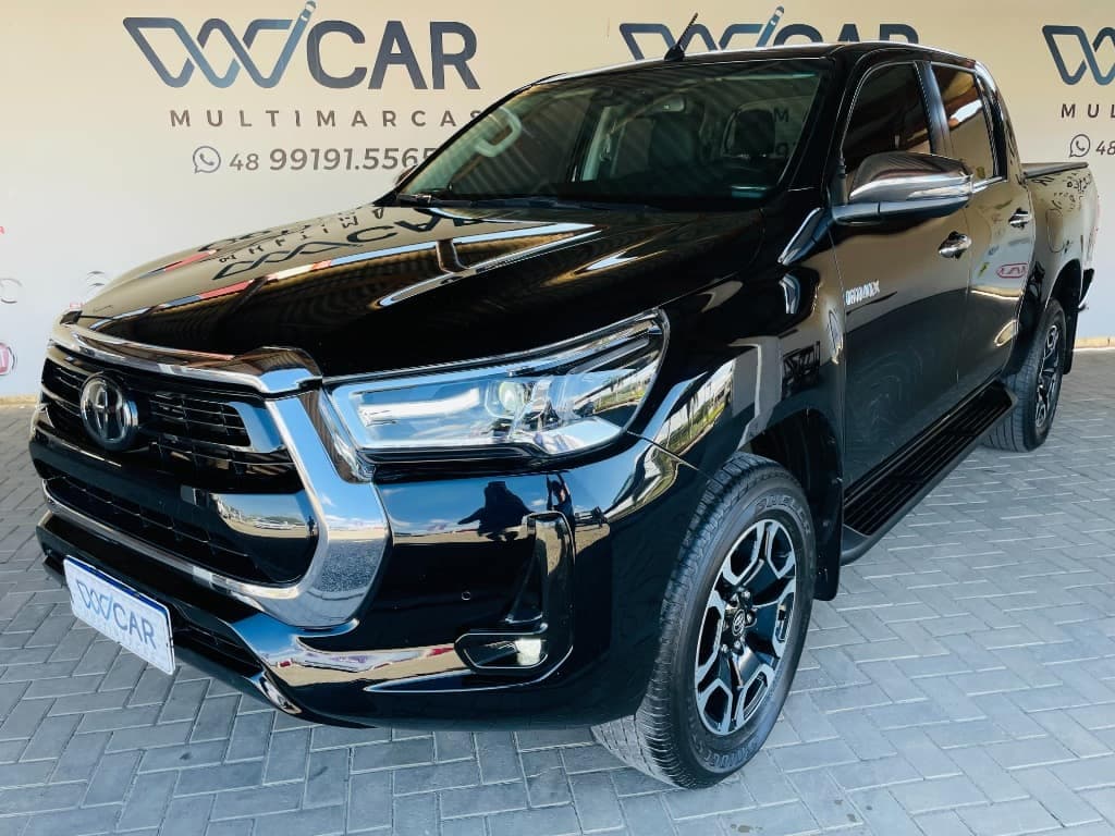 Toyota Hilux SRX