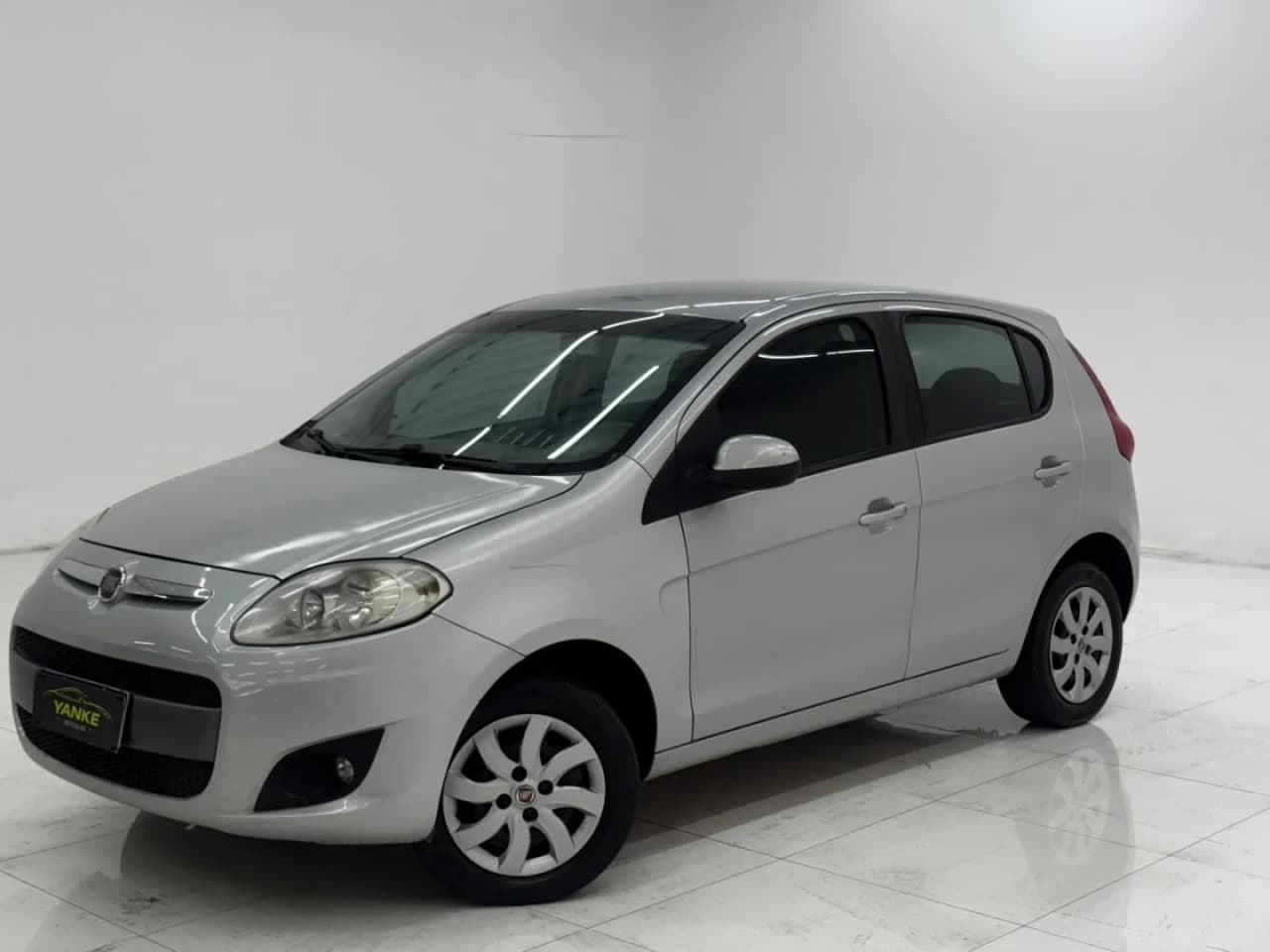 Fiat Palio 1.4 MPI ATTRACTIVE WEEKEND 8V FLEX 4P MANUAL