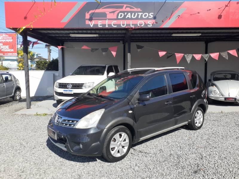 Nissan Livina 1.8 16V