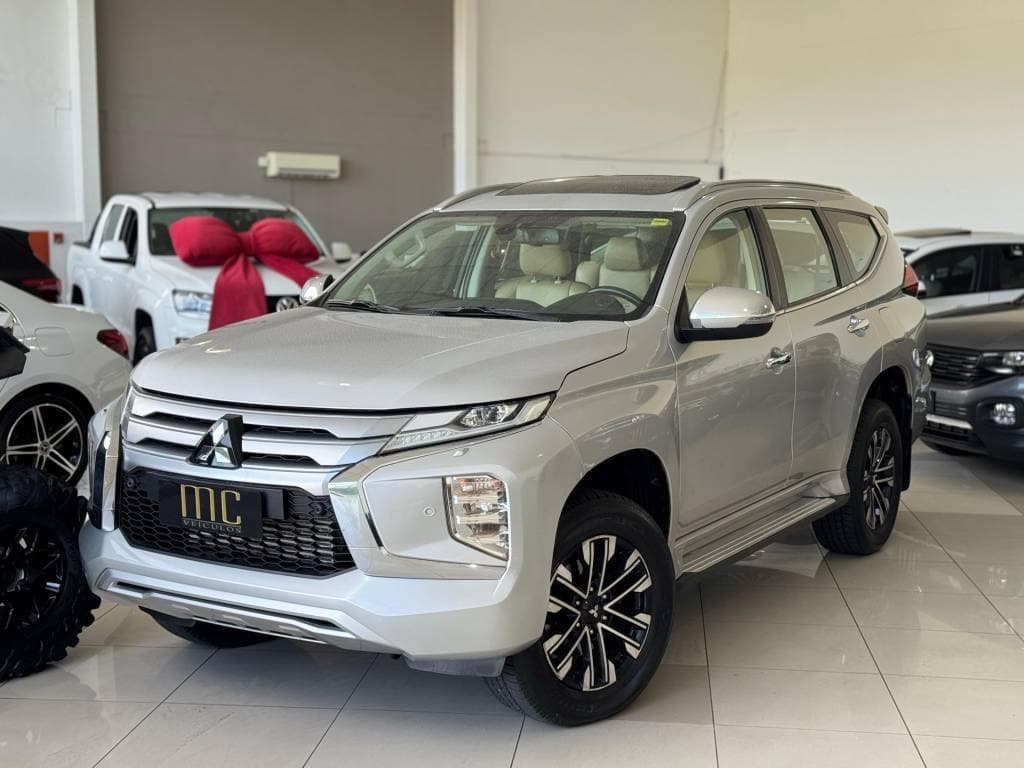 Mitsubishi Pajero 2.4