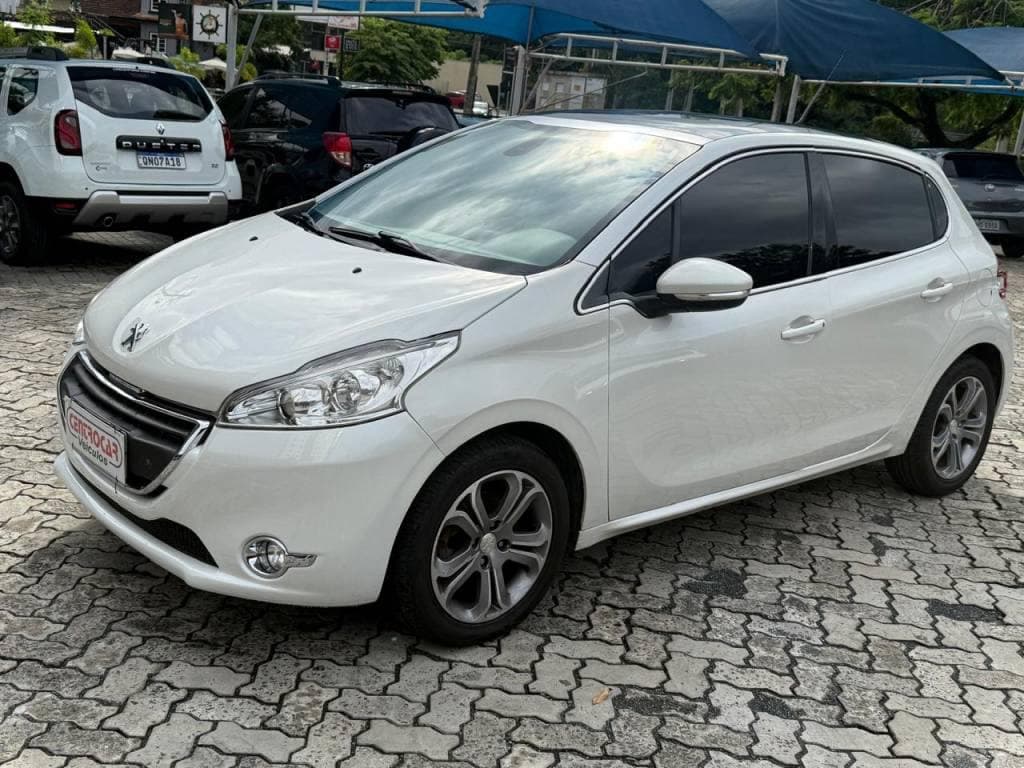 Peugeot 208 1.6 GRIFFE FLEX AUT.