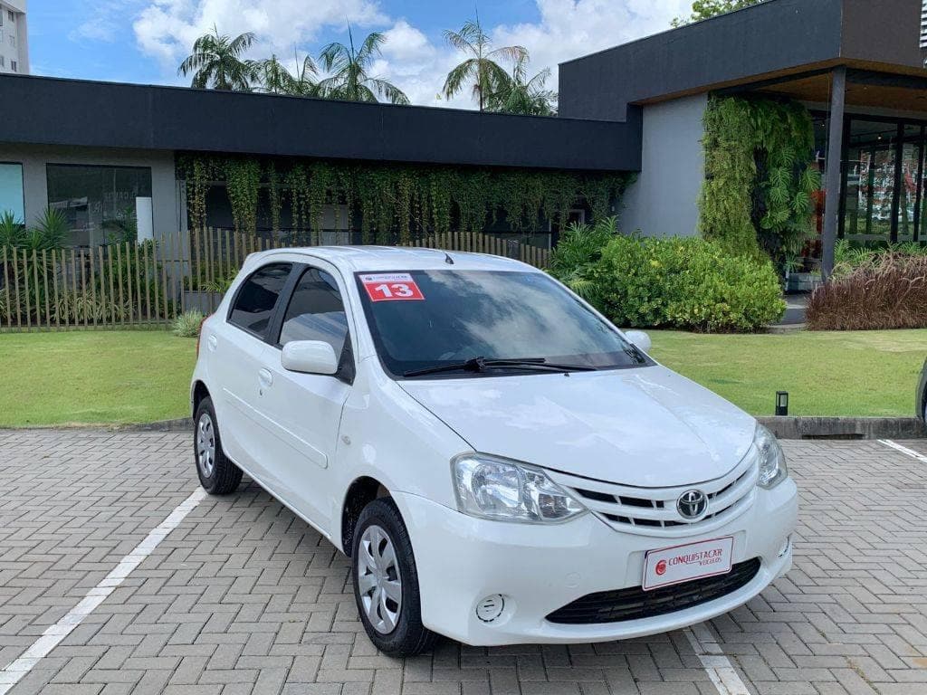 Toyota Etios XS 1.3 Flex 16V 5p Mec.