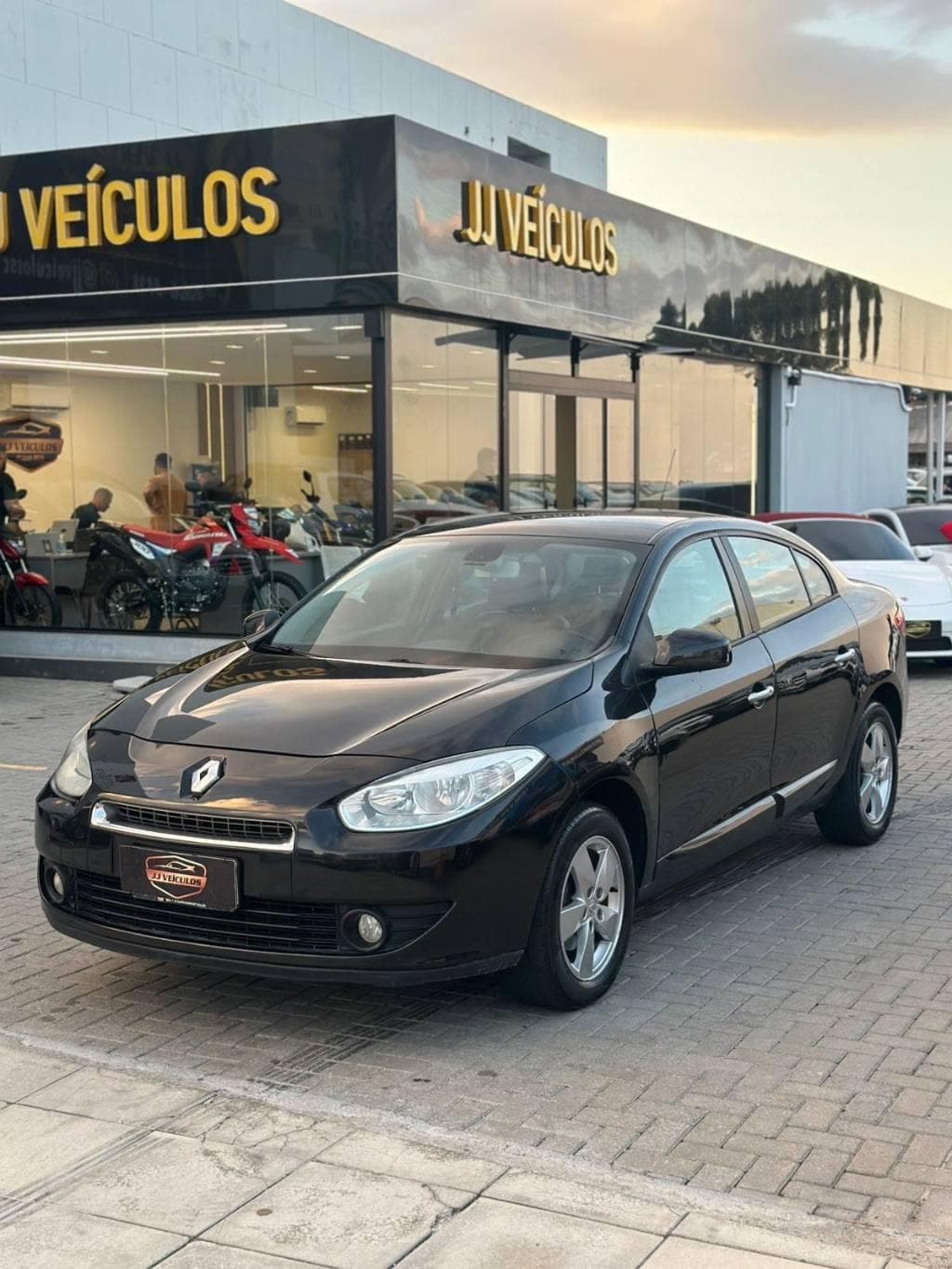 Renault Fluence Sed. Dynamique 2.0 16V FLEX Mec.