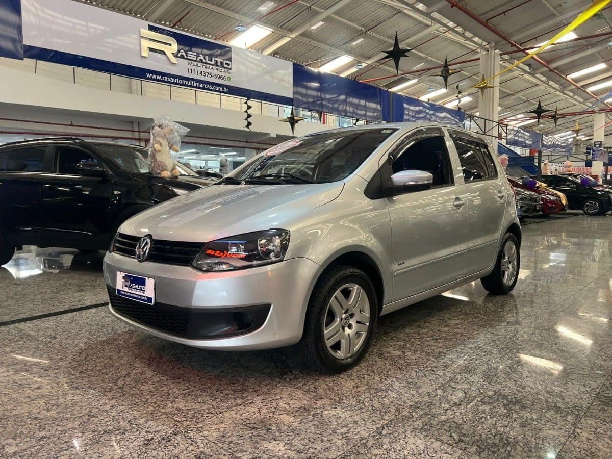 Volkswagen Fox 1.6 Mi Total Flex 8V 5p