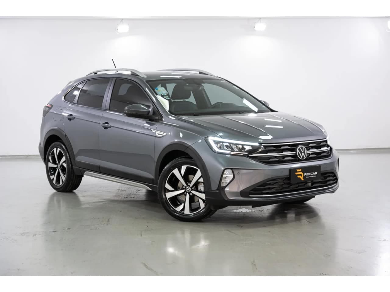 Volkswagen Nivus 1.0 200 TSI TOTAL FLEX HIGHLINE AUTOMÁTICO