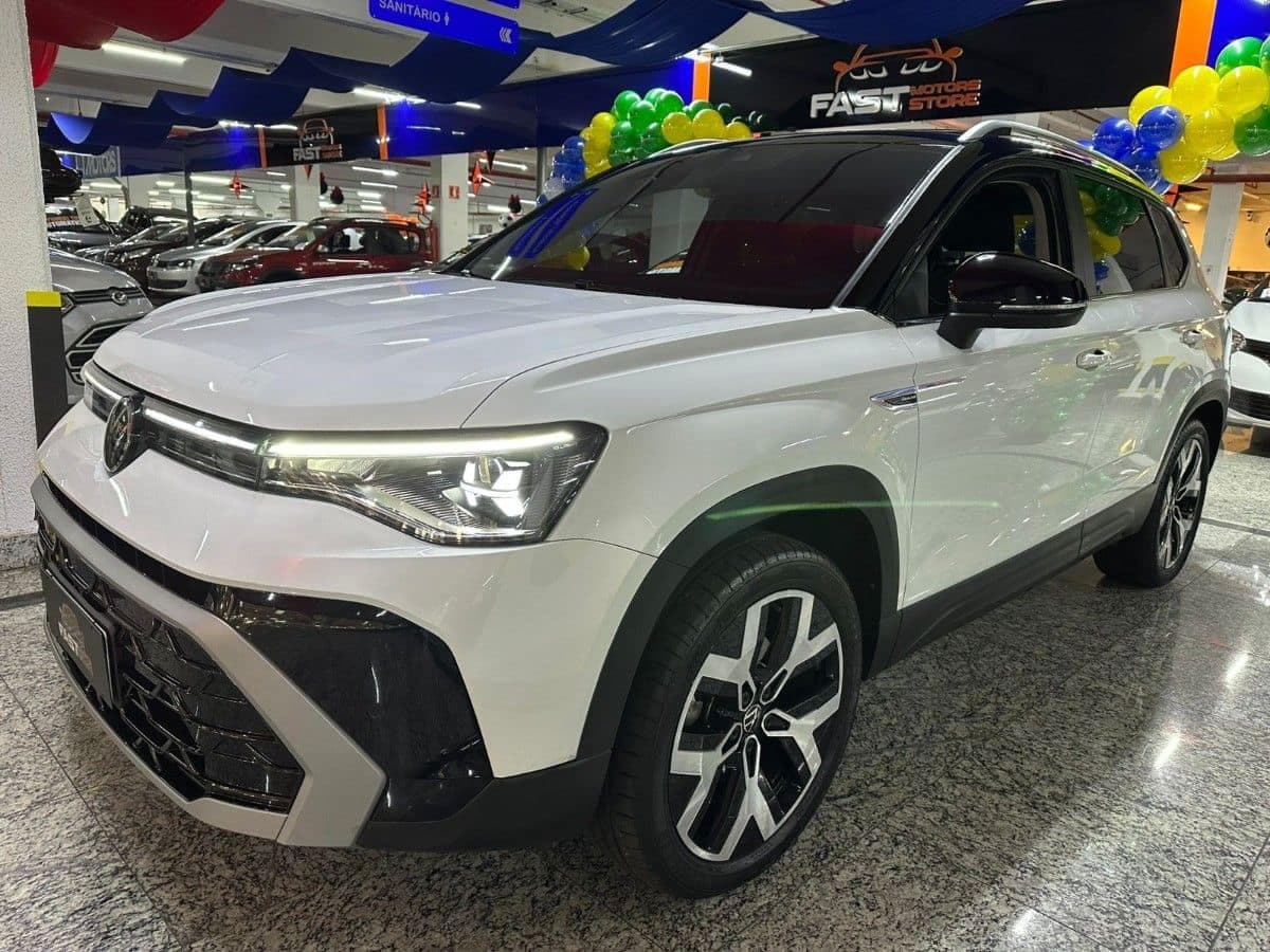 Volkswagen Taos Highline 1.4