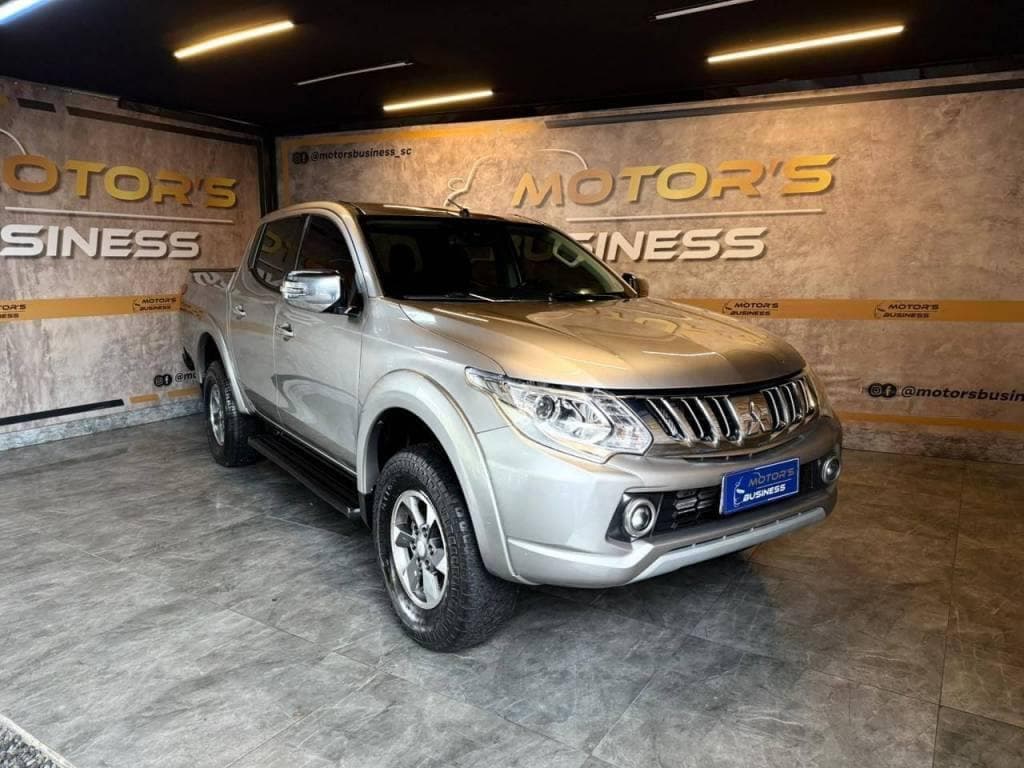 Mitsubishi L200 S. HPE FTP 2.4 CD Dies. Aut.