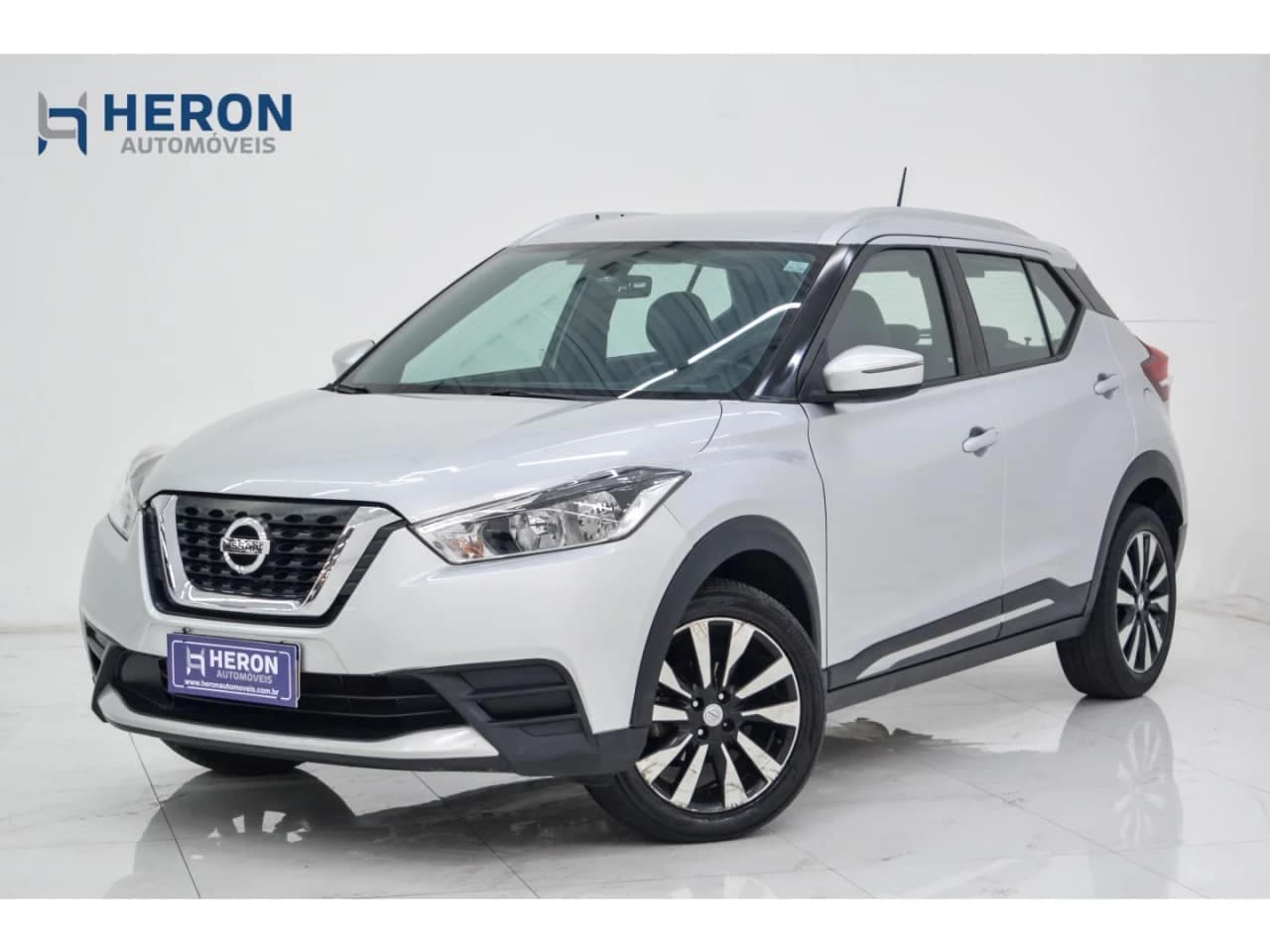 Nissan Kicks 1.6 16V FLEXSTART SV 4P XTRONIC