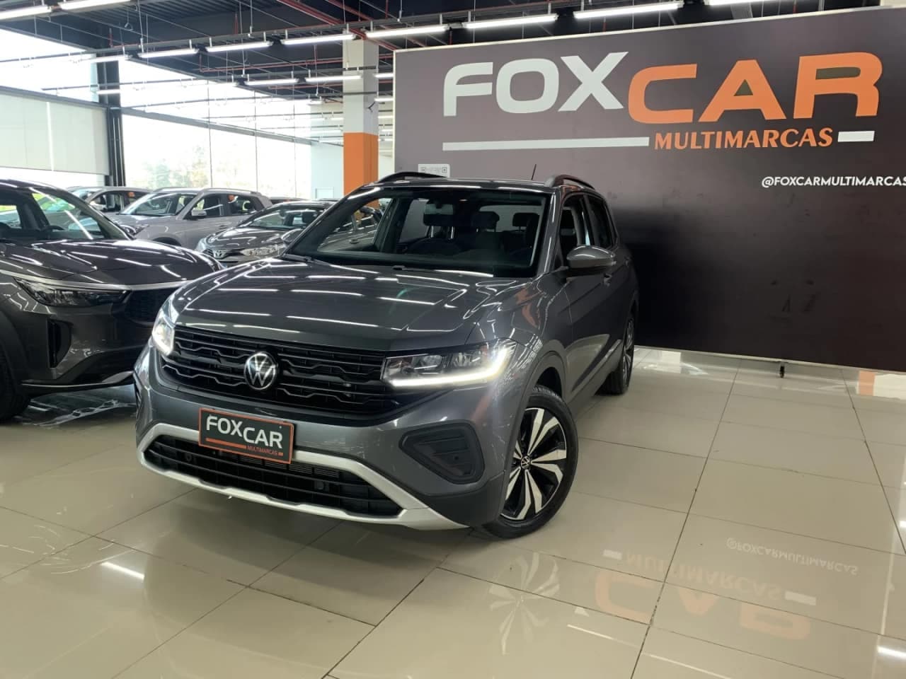 Volkswagen T-Cross 1.0 200 TSI TOTAL FLEX AUTOMÁTICO