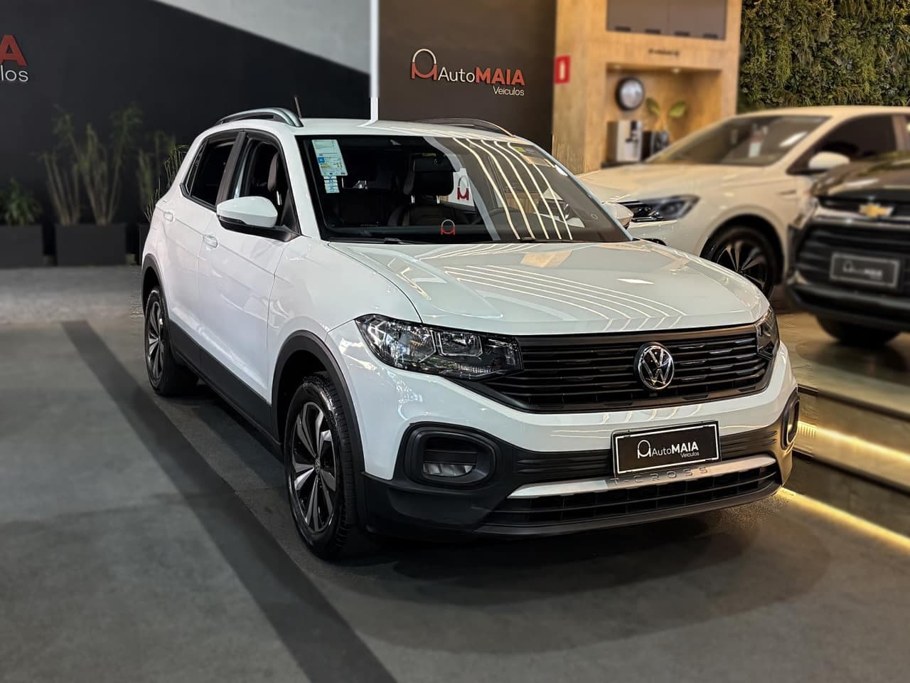 Volkswagen T-Cross 1.0 200 TSI TOTAL FLEX SENSE AUTOMÁTICO