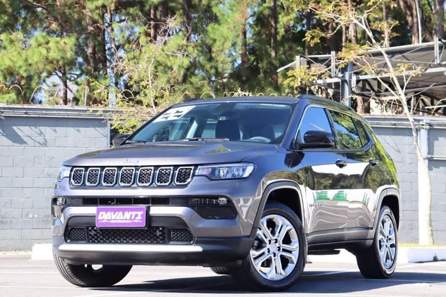Jeep Compass LONGITUDE 2.0 BANCOS DE COURO + MULTIMIDIA