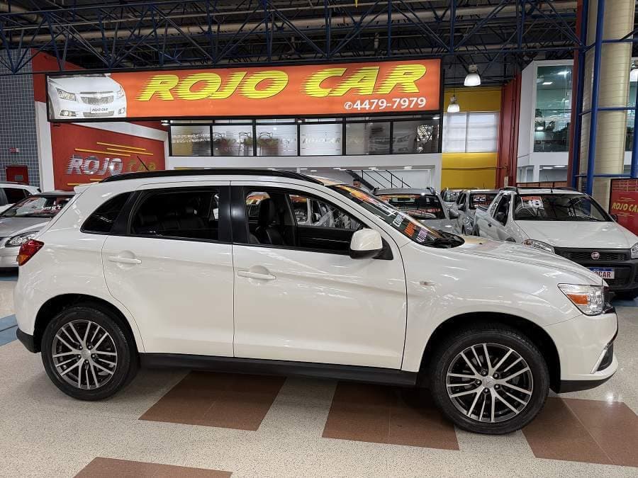 Mitsubishi Asx 2.0 CVT FLEX COMPLETA BANCOS EM COURO IMPECAVEL
