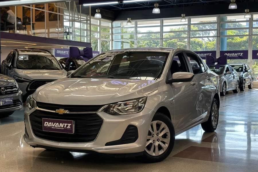 Chevrolet Onix PLUS LT 1.0 MANUAL + MULTIMIDIA