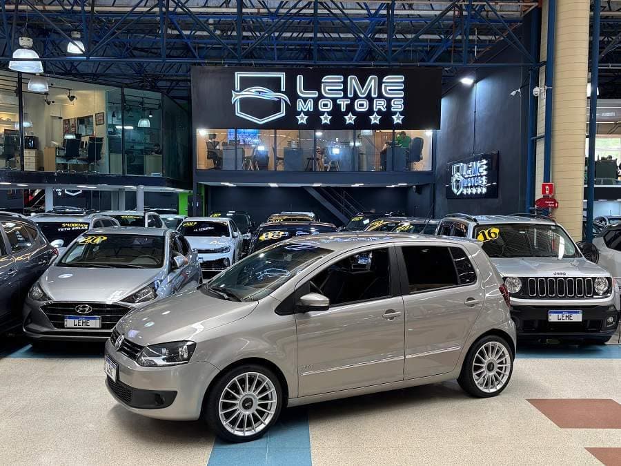 Volkswagen Fox PRIME 1.6 *COMPLETISSIMO*