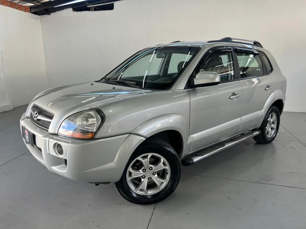 Hyundai Tucson 2.0 MPFI GLS 16V 143CV 2WD GASOLINA 4P AUTOMÁTICO