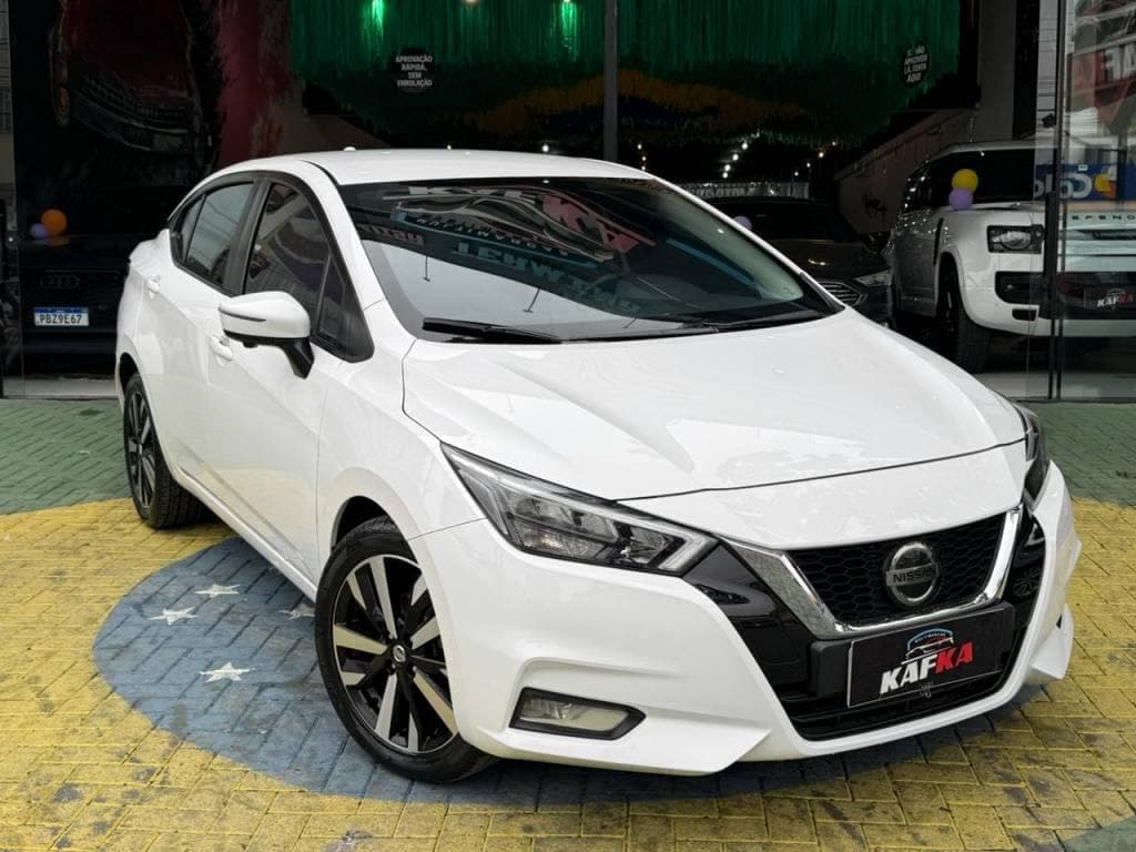 Nissan Versa 1.6 EXCLUSIVE FLEX AUT.