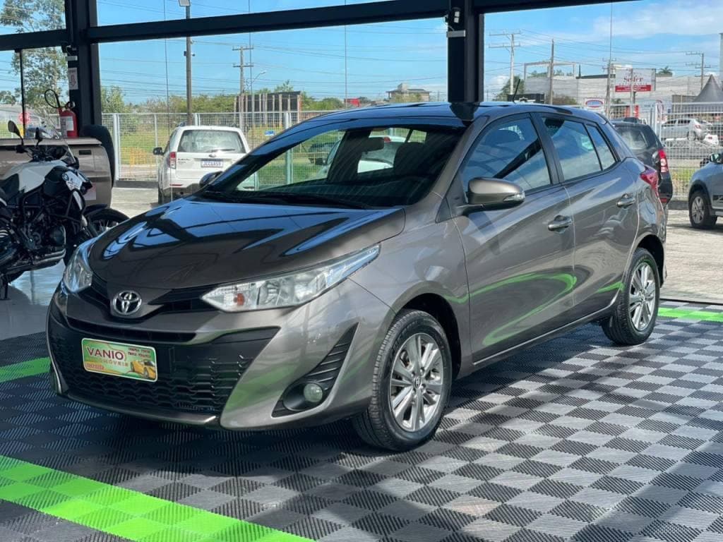 Toyota Yaris HB XL PLUS AT