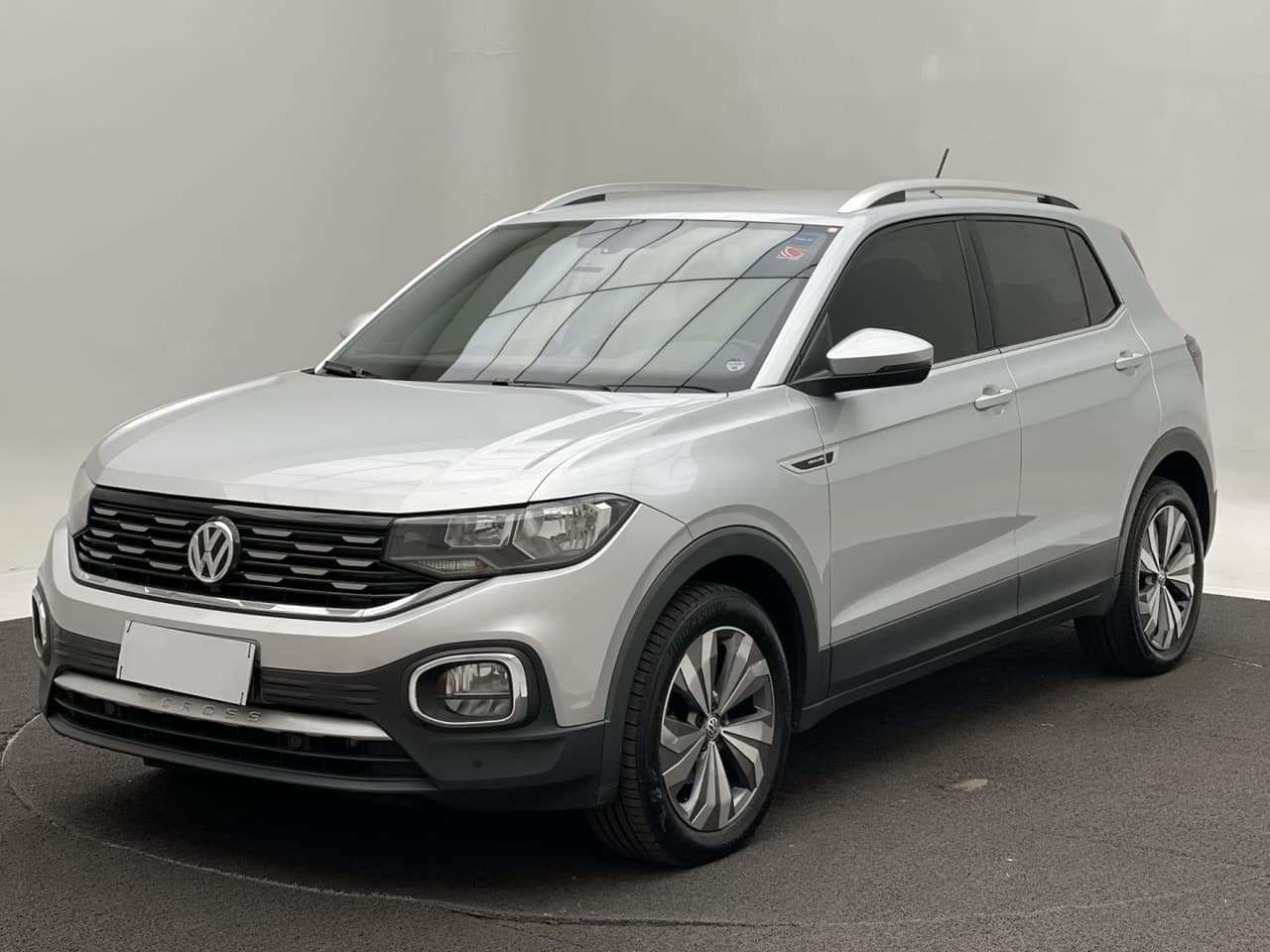 Volkswagen T-Cross 1.4 250 TSI TOTAL FLEX HIGHLINE AUTOMÁTICO