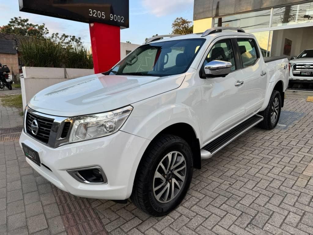 Nissan Frontier 2.3 Bi-TB Diesel Aut.
