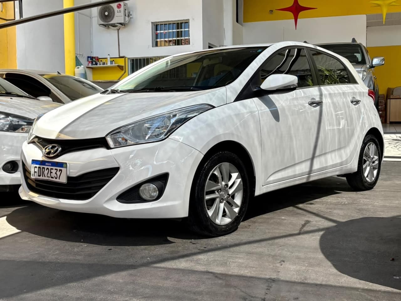 Hyundai HB20 1.6 PREMIUM 16V FLEX 4P AUTOMÁTICO