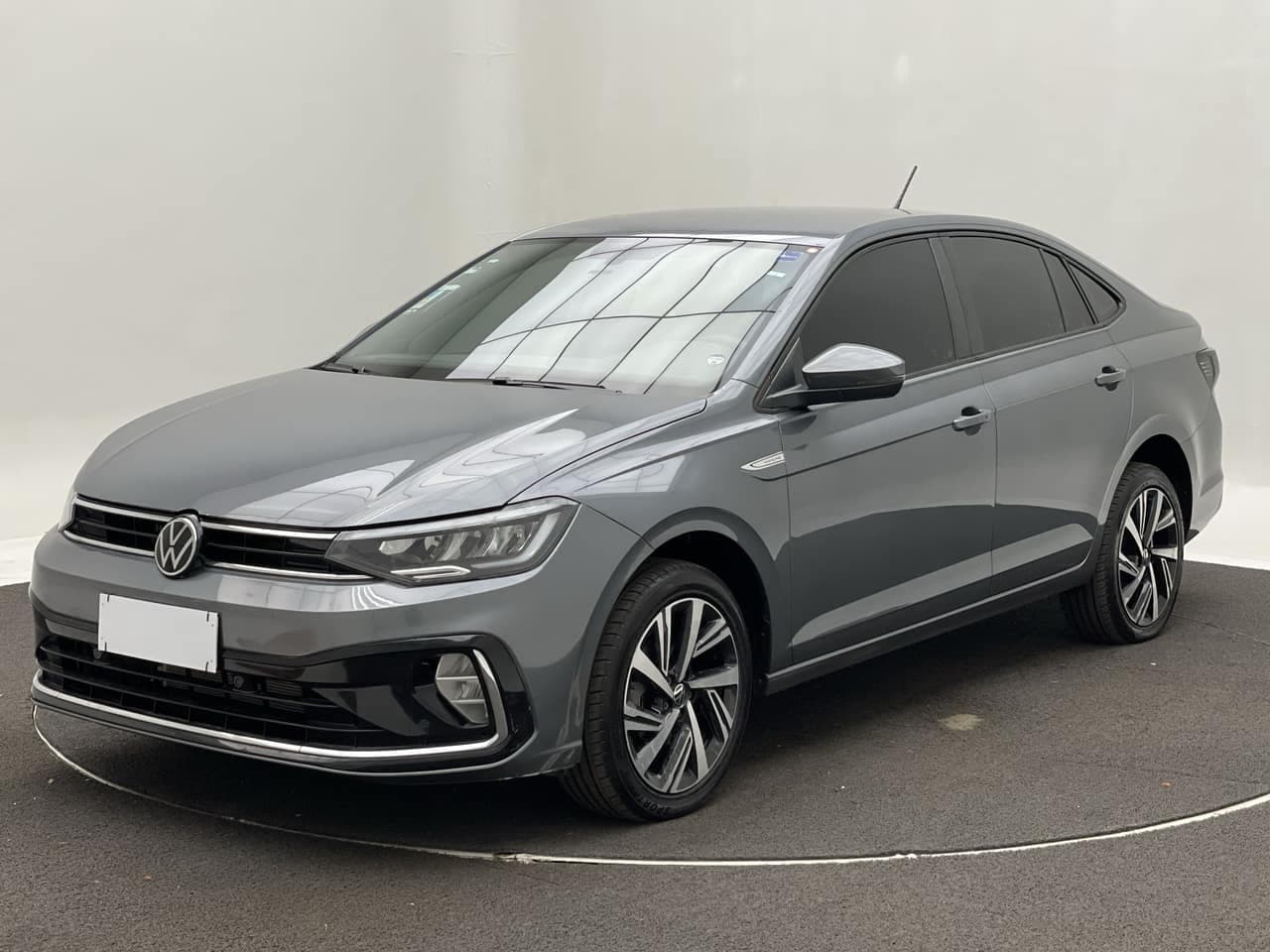 Volkswagen Virtus VIRTUS Highline 200 TSI 1.0 Flex 12V Aut