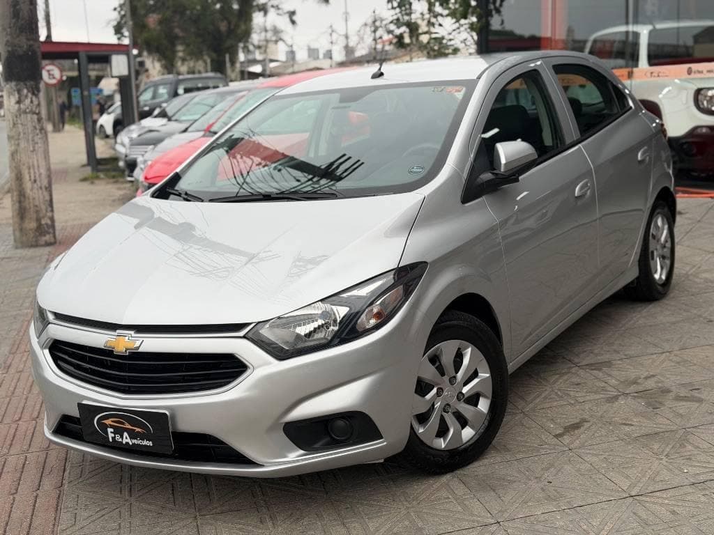 Chevrolet Onix HATCH LT 1.0 8V FlexPower 5p Mec.