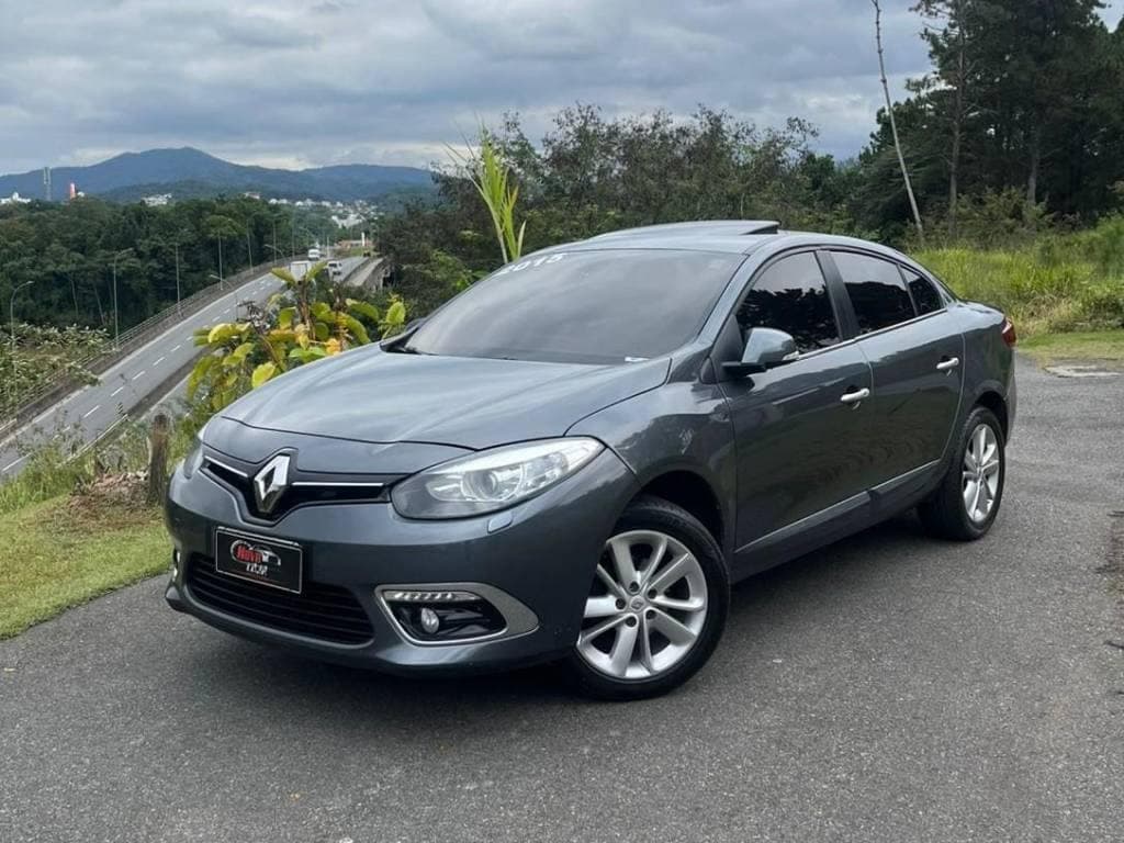Renault Fluence Sedan Privilège 2.0 16V FLEX Aut