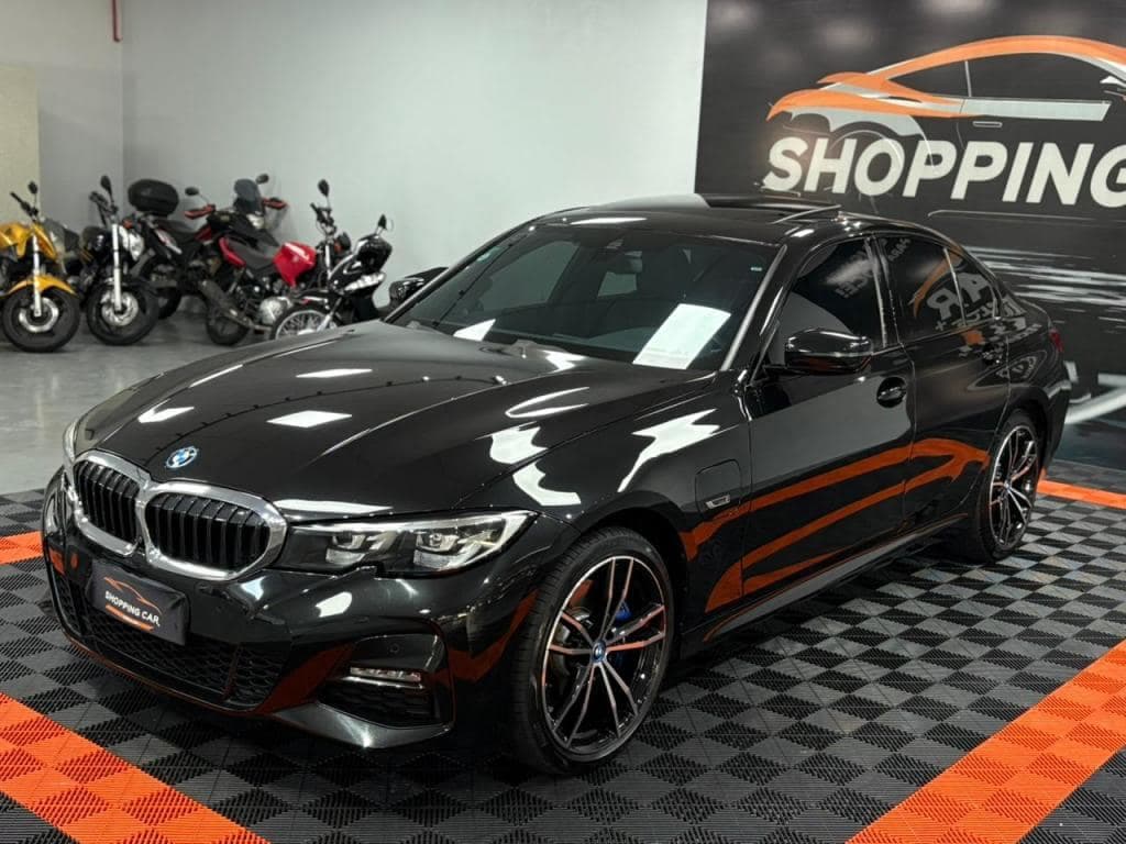 BMW 330e M Sport 2.0 Turbo Aut. (Híbrido)