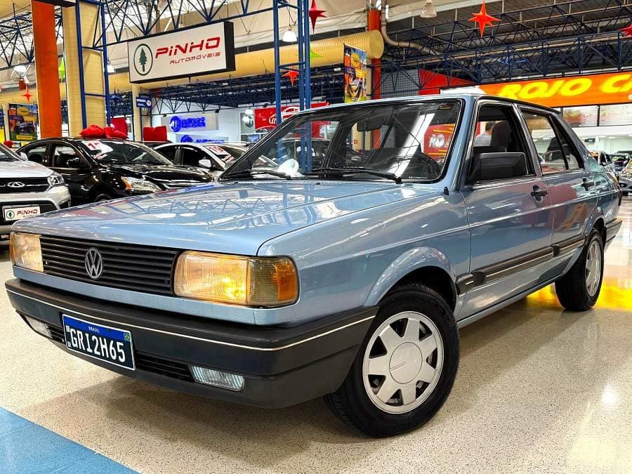 Volkswagen Voyage 1.8 GL IMPORTADO PLACA PRETA / AR CONDICIONADO DH