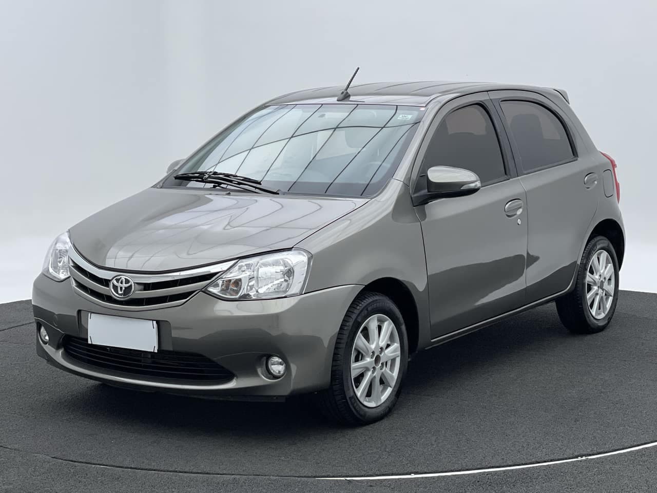 Toyota Etios ETIOS XLS 1.5 Flex 5p Aut.