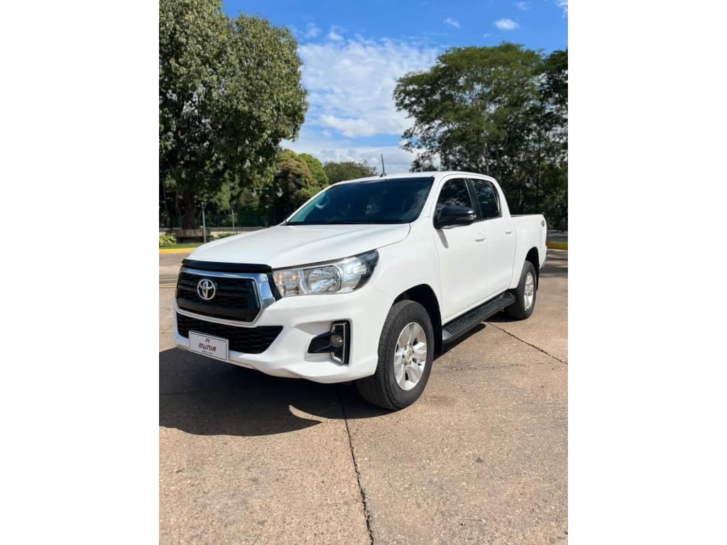 Toyota Hilux 2.8 SR 4X4 CD 16V DIESEL 4P AUTOMÁTICO