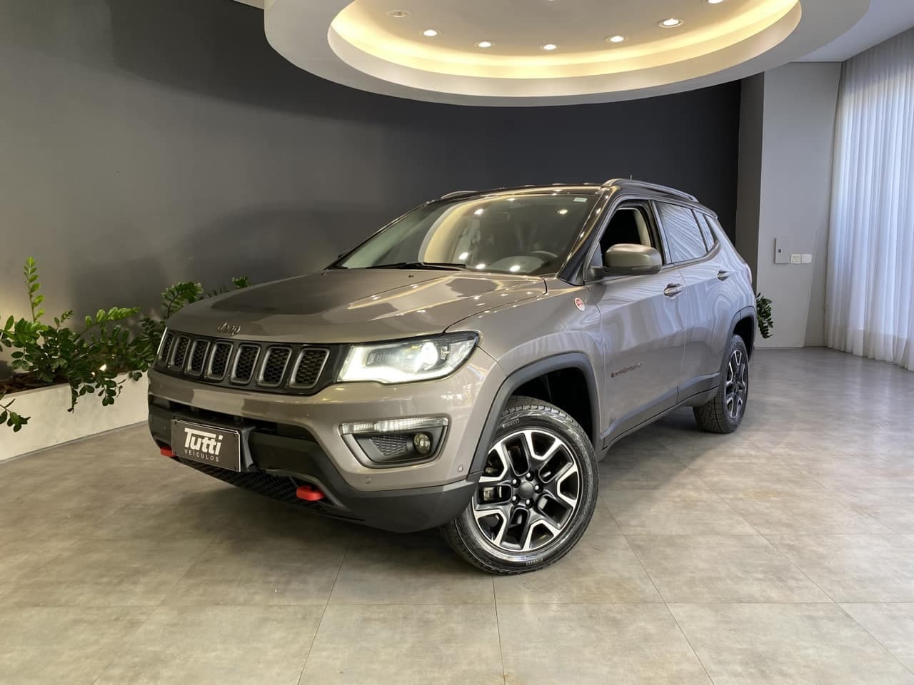 Jeep Compass 2.0 16V DIESEL TRAILHAWK 4X4 AUTOMÁTICO