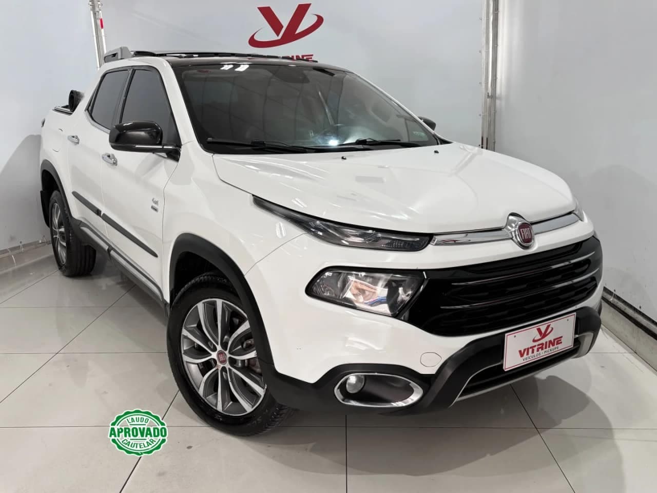Fiat Toro 2.0 16V TURBO DIESEL VOLCANO 4WD AT9