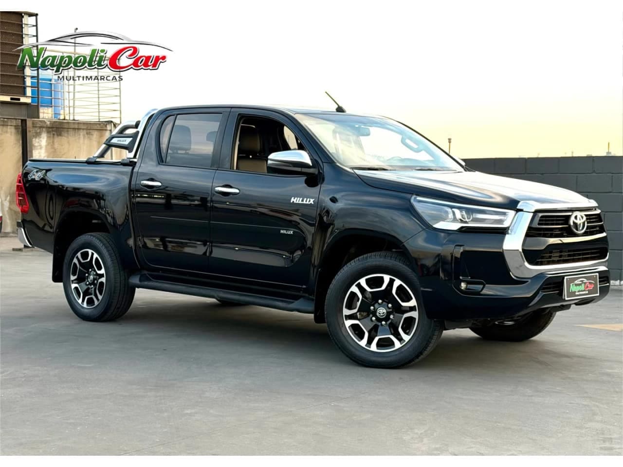 Toyota Hilux 2.8 D-4D TURBO DIESEL CD SRV 4X4 AUTOMÁTICO
