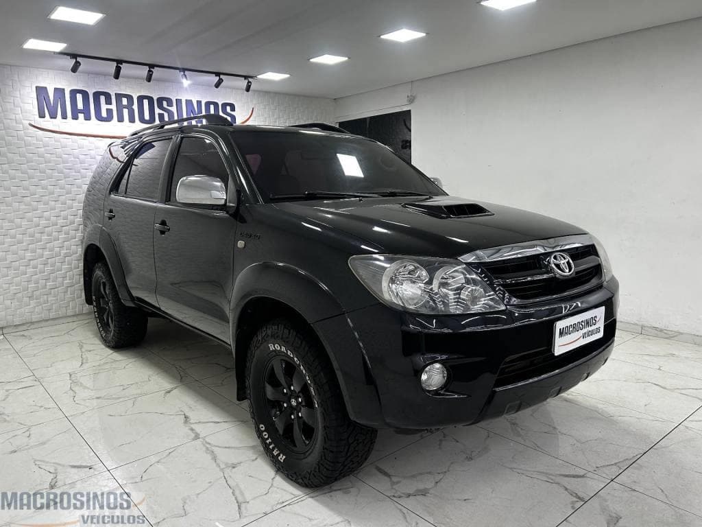 Toyota Hilux SRV D4-D 4x4 3.0 TDI Dies. Aut