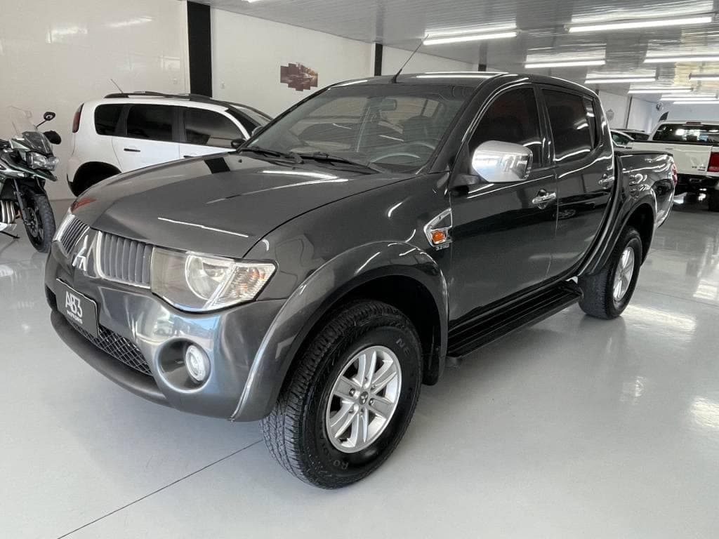 Mitsubishi L200 HPE 3.2 CD TB Int.Diesel Aut