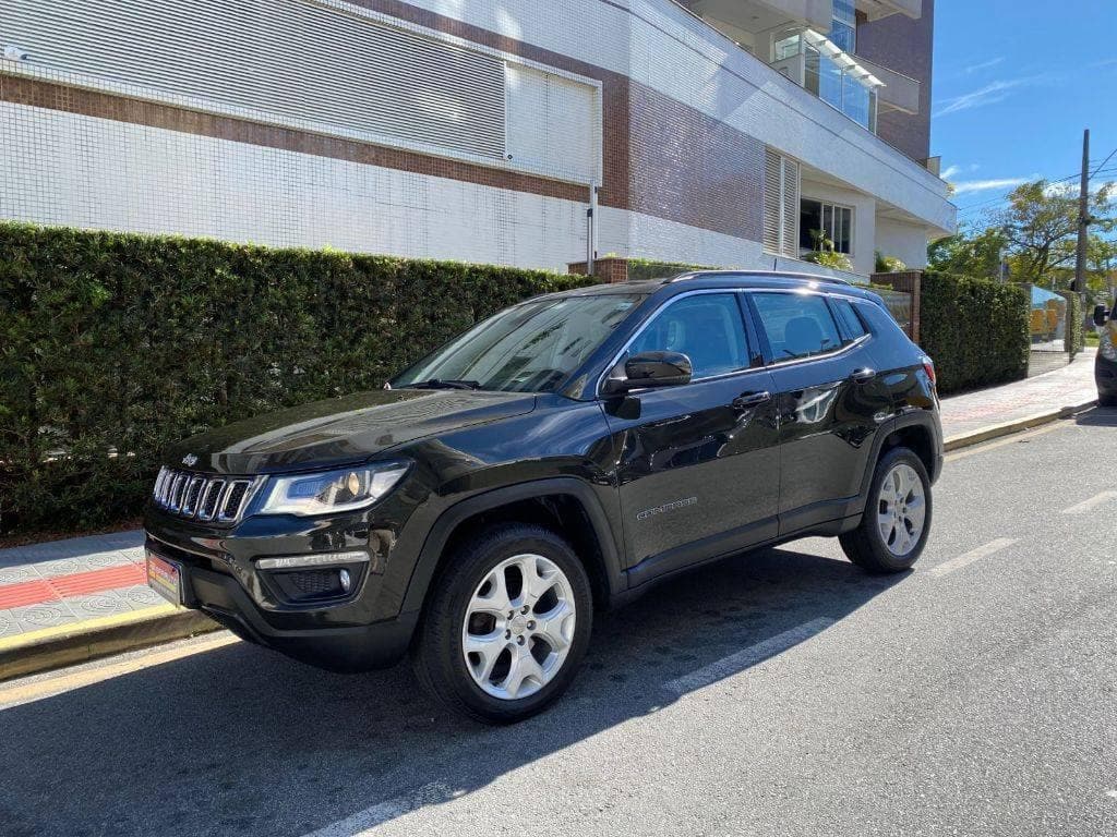 Jeep Compass LONGITUDE 2.0 4x4 Dies. 16V Aut.