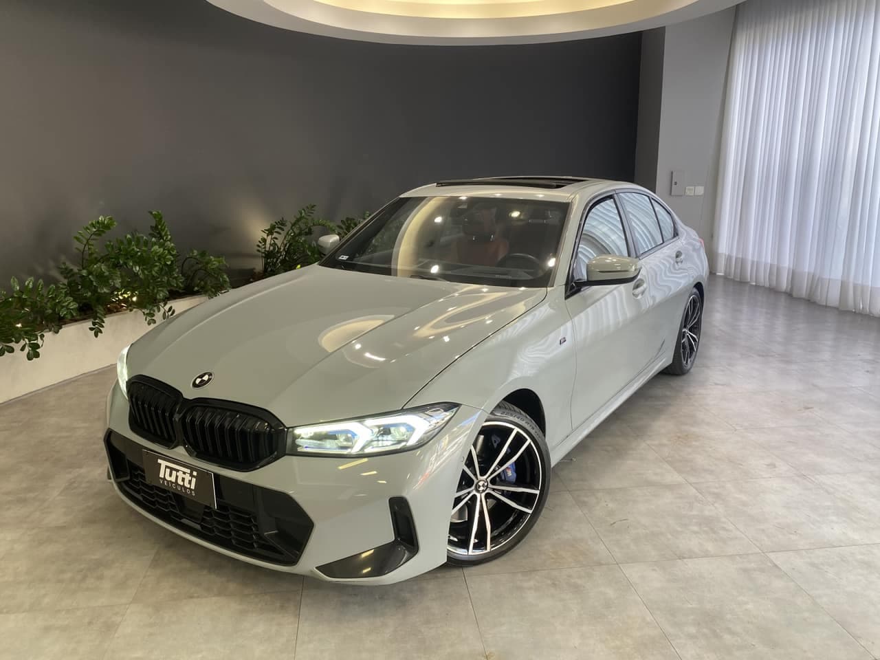 BMW 320i 2.0 16V TURBO FLEX M SPORT AUTOMÁTICO