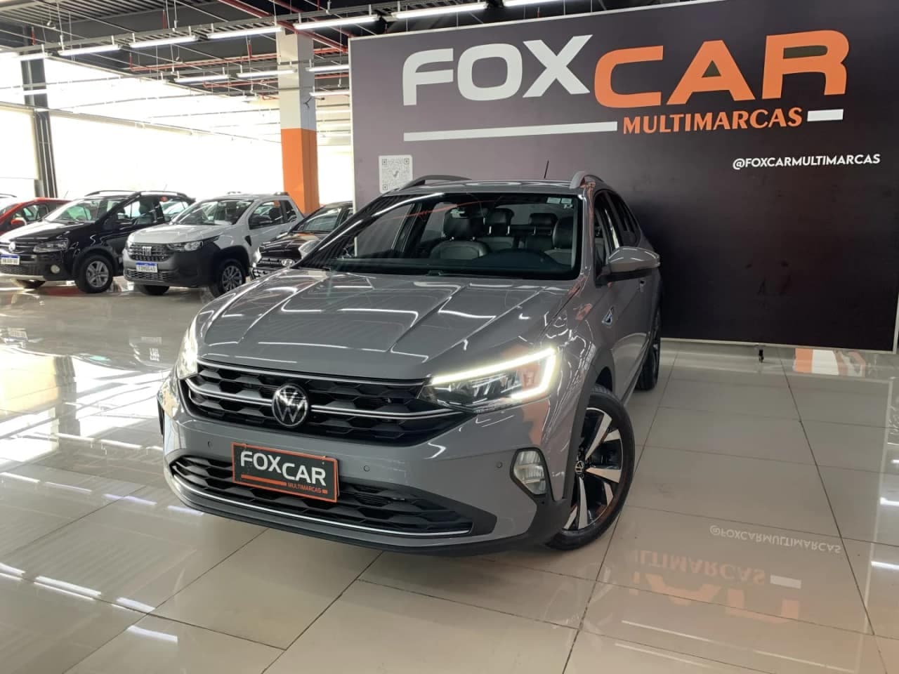 Volkswagen Nivus 1.0 200 TSI TOTAL FLEX HIGHLINE AUTOMÁTICO