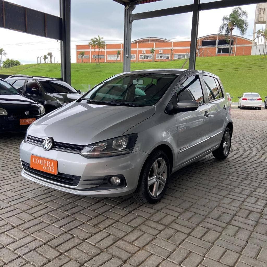 Volkswagen Fox Comfortline 1.6 Flex 8V 5p