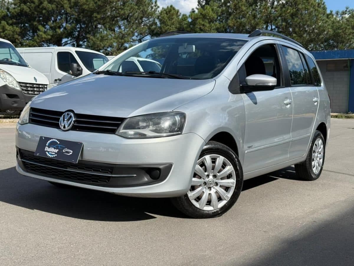 Volkswagen Spacefox 1.6 MI TREND 8V FLEX 4P MANUAL