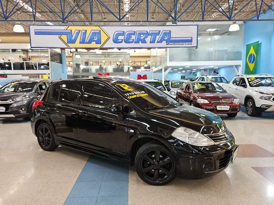 Nissan Tiida 1.8 SL * C/