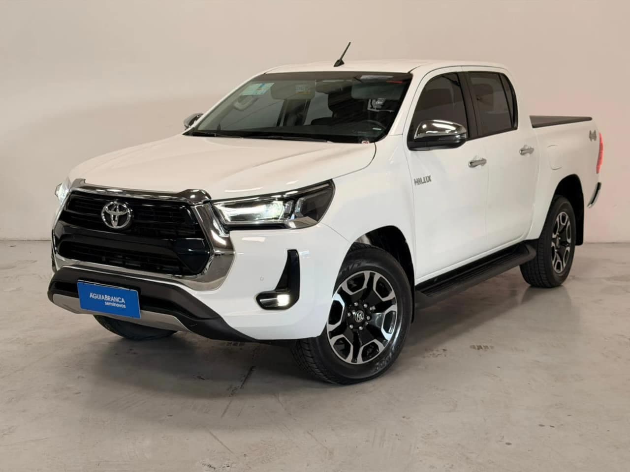 Toyota Hilux 2.8 D-4D TURBO DIESEL CD SRV 4X4 AUTOMÁTICO