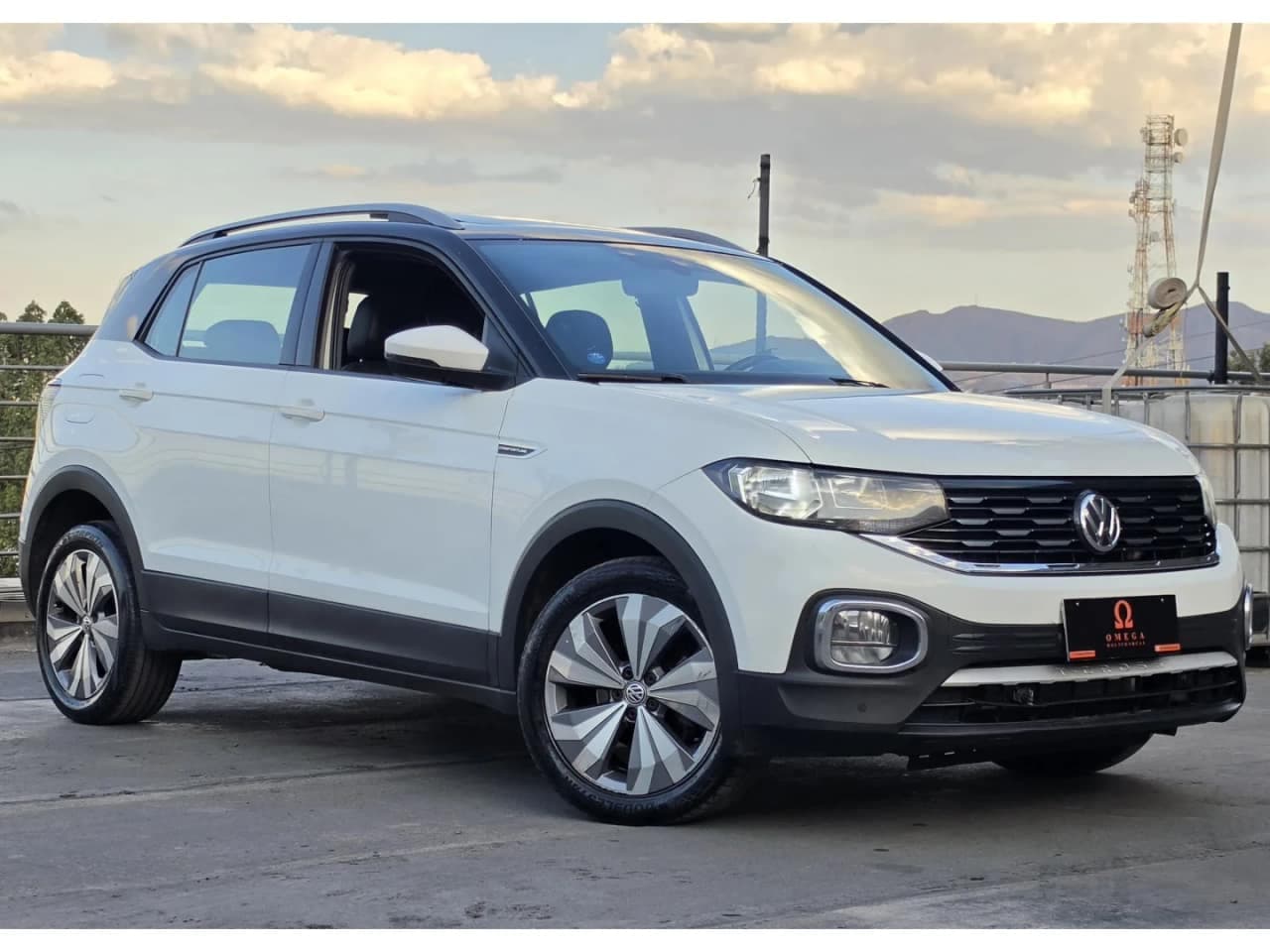 Volkswagen T-Cross 1.0 200 TSI TOTAL FLEX COMFORTLINE AUTOMÁTICO