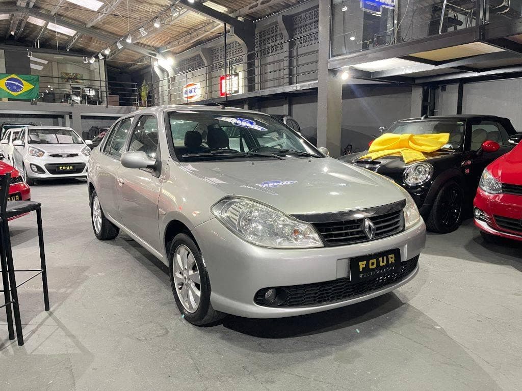 Renault Symbol Privilège Hi-Flex 1.6 16V 4p