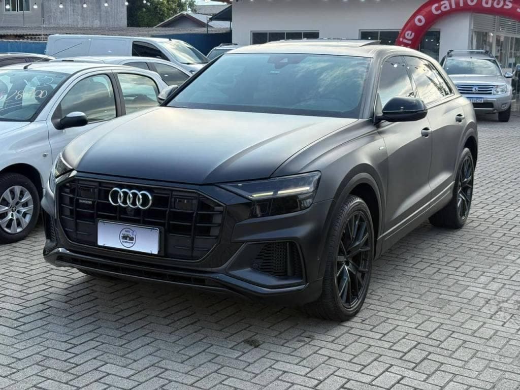 Audi Q8 Perf.Black 3.0 TFSI Quat. S-tr/(Híb.)