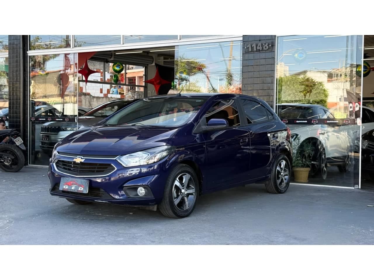Chevrolet Onix 1.4 MPFI LTZ 8V FLEX 4P AUTOMÁTICO